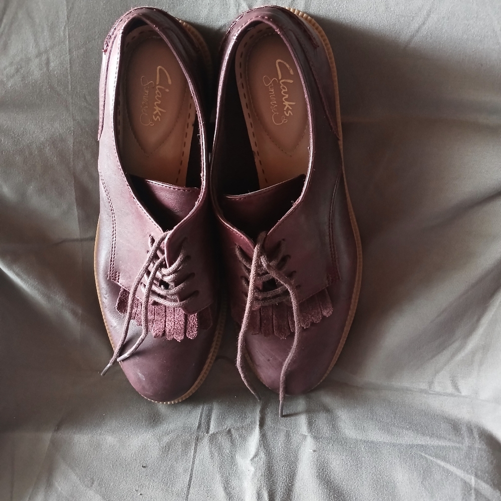 Clarks Women's Plum Loafers